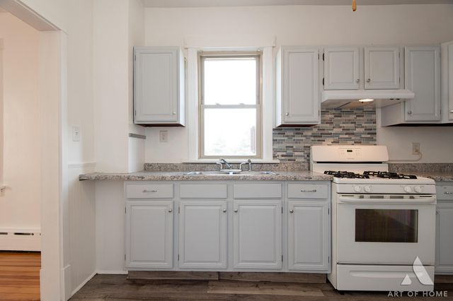 1411 Roberts Avenue, Whiting, IN 46394