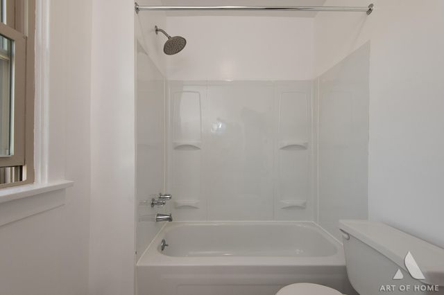 1411 Roberts Avenue, Whiting, IN 46394