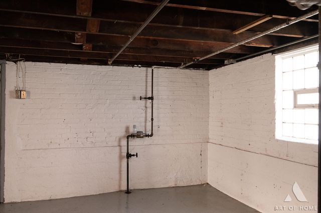 1411 Roberts Avenue, Whiting, IN 46394