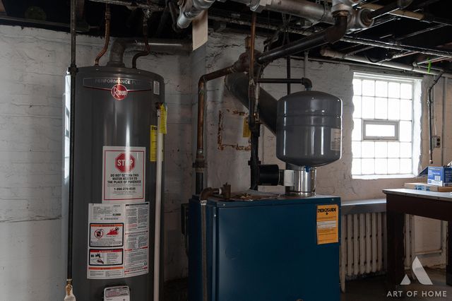 1411 Roberts Avenue, Whiting, IN 46394