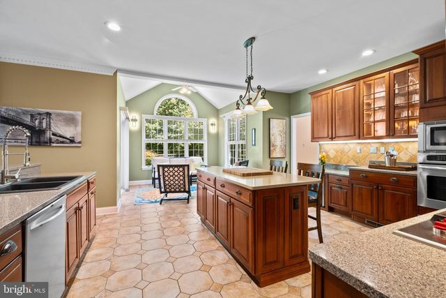5217 SILVER RUN LN, Salisbury, MD 21801