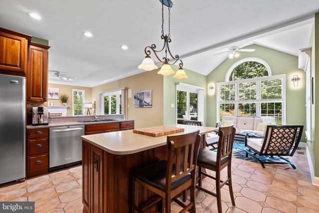 5217 SILVER RUN LN, Salisbury, MD 21801