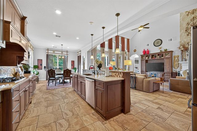 18106 Shimmer Lane, Richmond, TX 77407