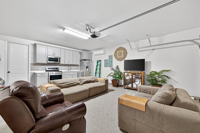 18106 Shimmer Lane, Richmond, TX 77407