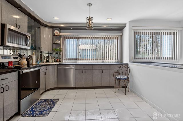 145 Harbinson Place, East Windsor, NJ 08520