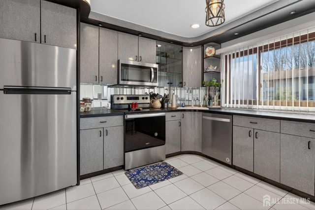 145 Harbinson Place, East Windsor, NJ 08520