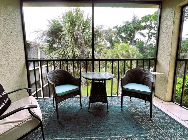 425 30TH AVENUE W C309, Bradenton, FL 34205