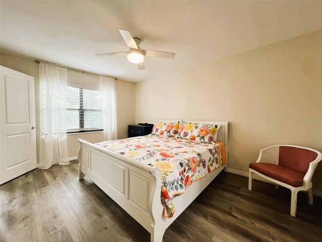 425 30TH AVENUE W C309, Bradenton, FL 34205