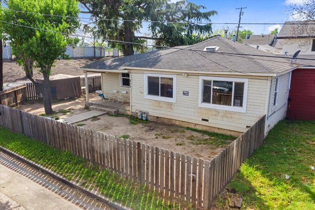 815-817 King Ave, Stockton, CA 95203