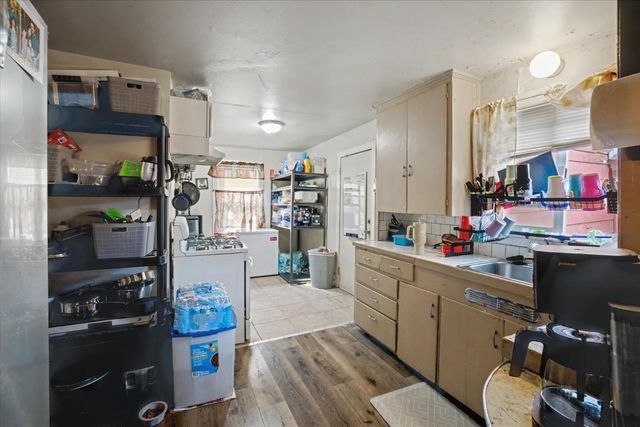 815-817 King Ave, Stockton, CA 95203
