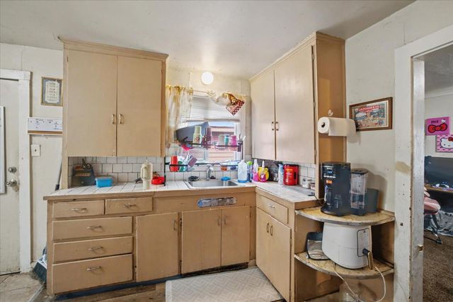 815-817 King Ave, Stockton, CA 95203