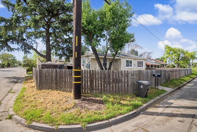 815-817 King Ave, Stockton, CA 95203