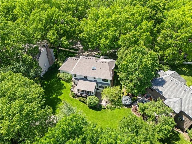 8105 W 99th Street, Overland Park, KS 66212