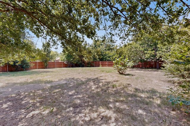 1830 Speedway Street, Greenville, TX 75401