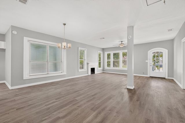 1830 Speedway Street, Greenville, TX 75401