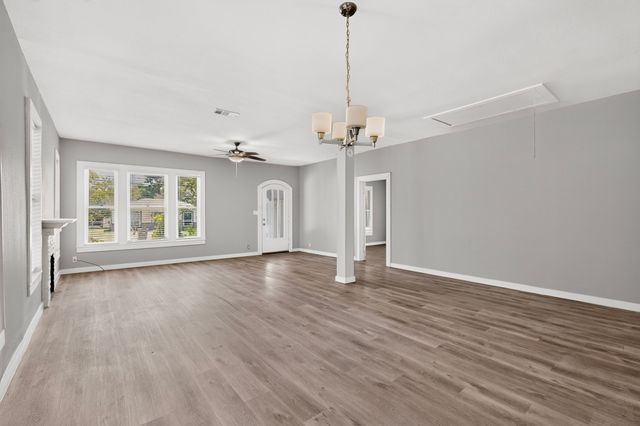 1830 Speedway Street, Greenville, TX 75401