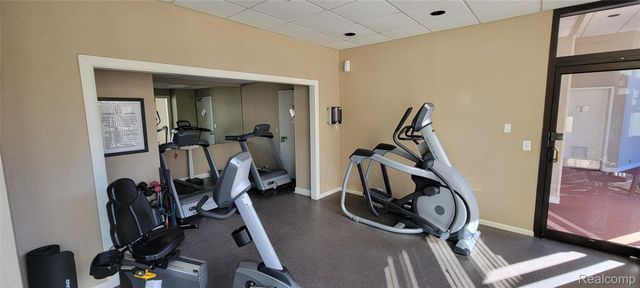 5000 Towncenter Center 607, Southfield, MI 48075