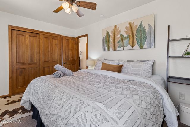 2802 ZANE GREY Boulevard, Overgaard, AZ 85933