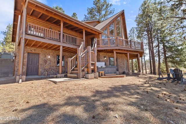 2802 ZANE GREY Boulevard, Overgaard, AZ 85933