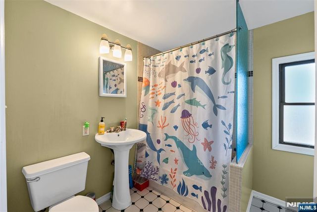 8-39 Lake Street, Fair Lawn, NJ 07410