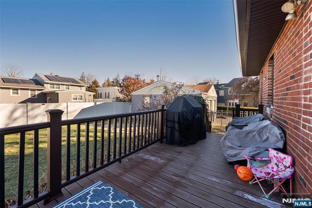 8-39 Lake Street, Fair Lawn, NJ 07410