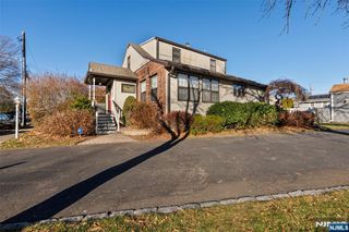 8-39 Lake Street, Fair Lawn, NJ 07410