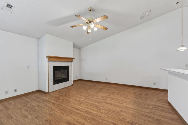 1938 N Burns, Wichita, KS 67203
