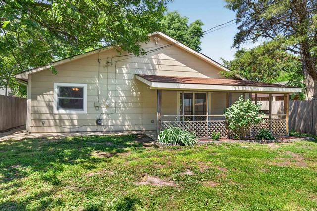 1938 N Burns, Wichita, KS 67203