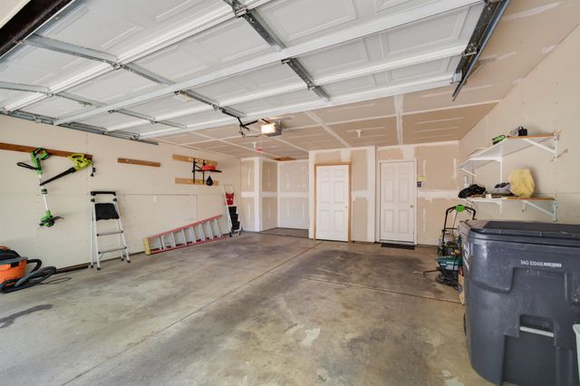 1938 N Burns, Wichita, KS 67203