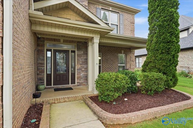 24 Hawthorn Heights Blvd SW, Huntsville, AL 35824