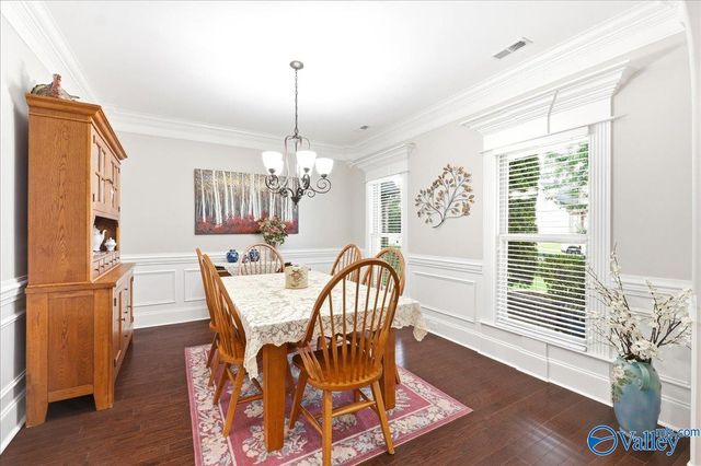 24 Hawthorn Heights Blvd SW, Huntsville, AL 35824