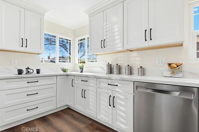 3133 Cedar Avenue, Long Beach, CA 90806