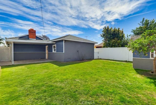 3133 Cedar Avenue, Long Beach, CA 90806