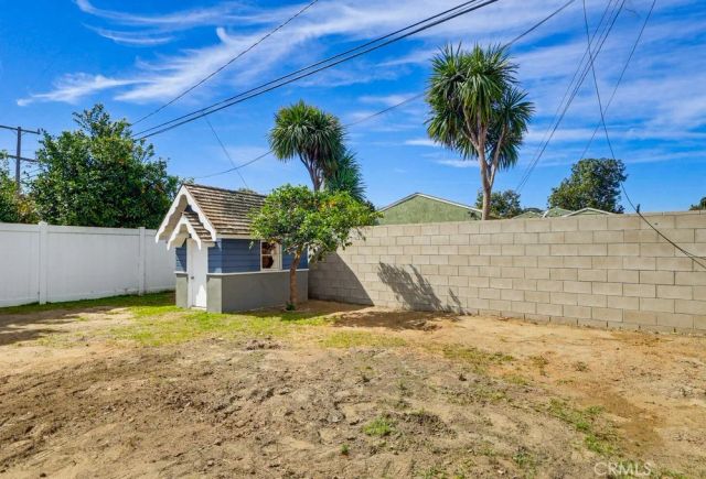 3133 Cedar Avenue, Long Beach, CA 90806