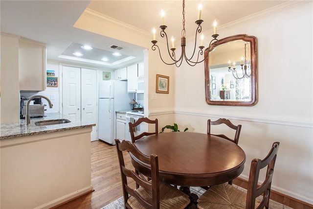 3076 Chastain Park Court NE, Atlanta, GA 30342