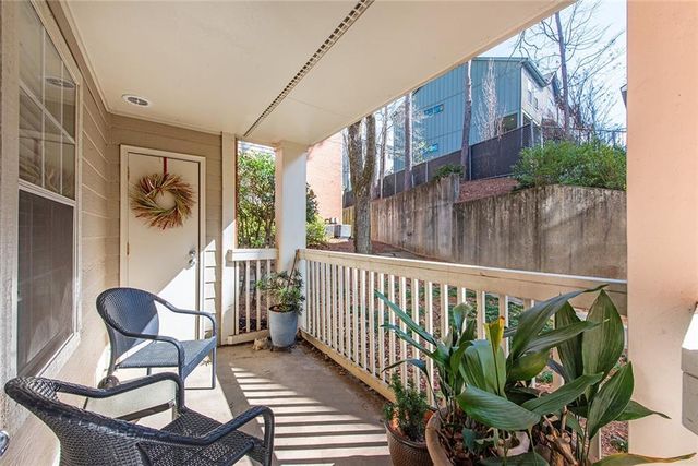 3076 Chastain Park Court NE, Atlanta, GA 30342