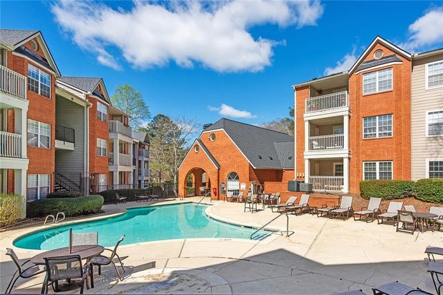 3076 Chastain Park Court NE, Atlanta, GA 30342