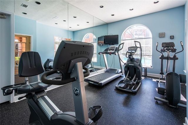 3076 Chastain Park Court NE, Atlanta, GA 30342