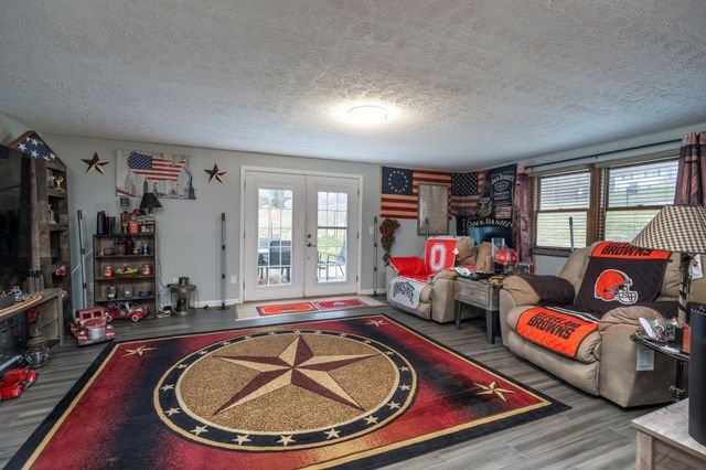 3661 Lick Run Road, Chillicothe, OH 45601
