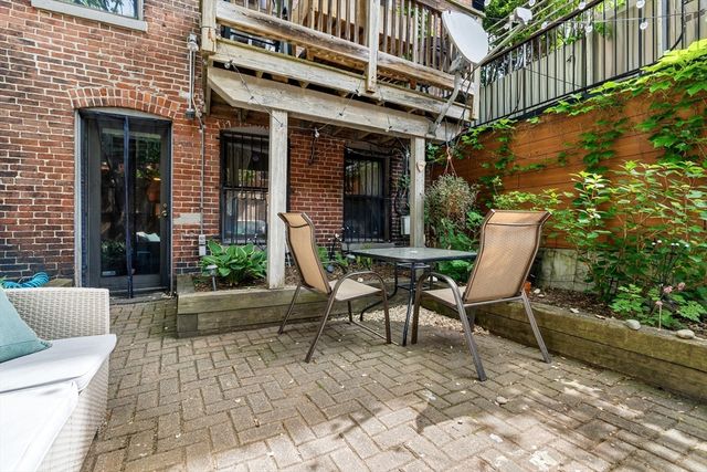 32 Yarmouth St A, Boston, MA 02118