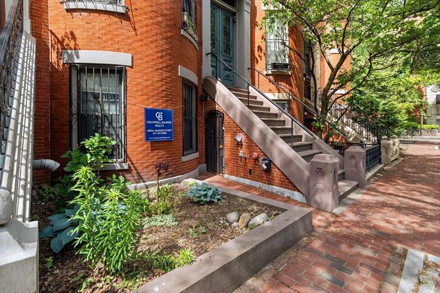 32 Yarmouth St A, Boston, MA 02118