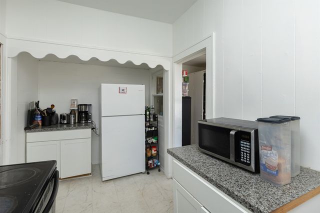 726 Morton Avenue, Des Moines, IA 50316