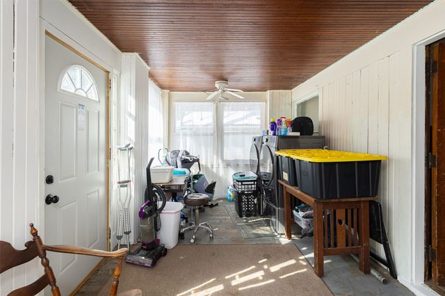 726 Morton Avenue, Des Moines, IA 50316