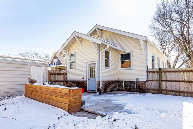 726 Morton Avenue, Des Moines, IA 50316