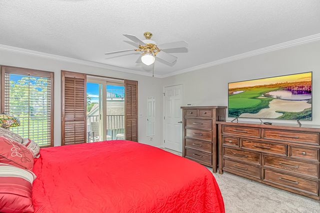 1668 Harbor Dr., North Myrtle Beach, SC 29582