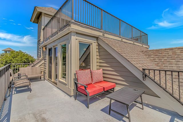 1668 Harbor Dr., North Myrtle Beach, SC 29582