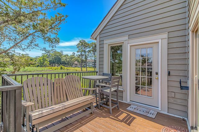 1668 Harbor Dr., North Myrtle Beach, SC 29582