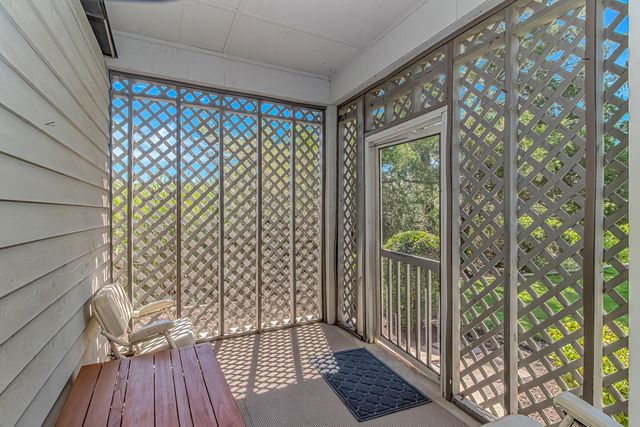 1668 Harbor Dr., North Myrtle Beach, SC 29582