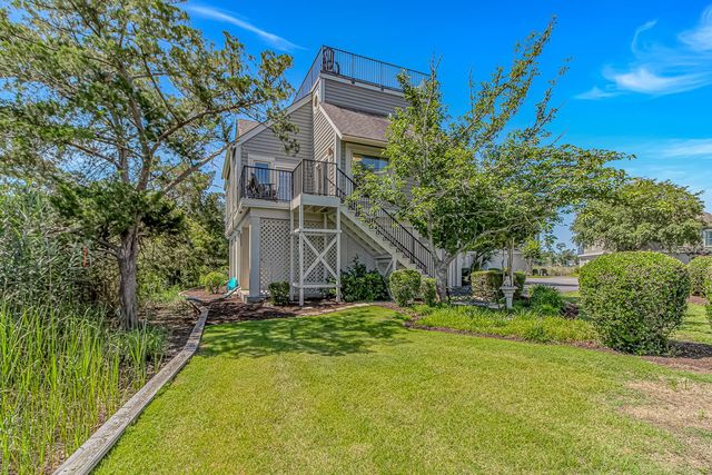 1668 Harbor Dr., North Myrtle Beach, SC 29582