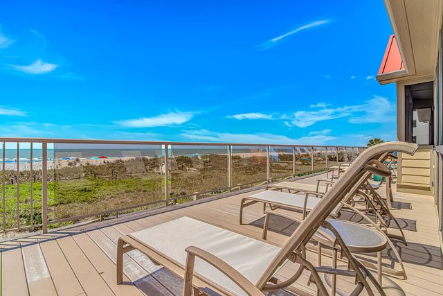 1668 Harbor Dr., North Myrtle Beach, SC 29582